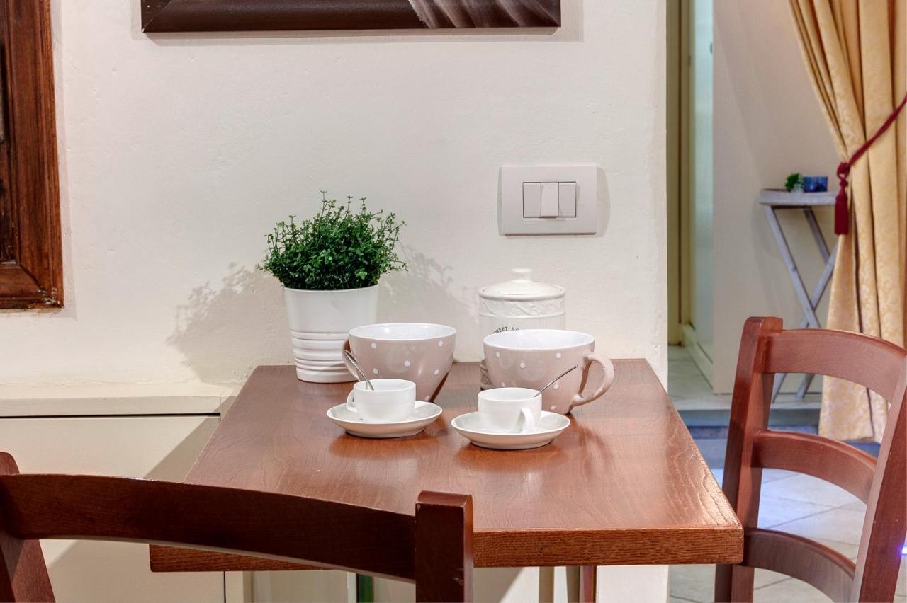 Brigitte Apartment By Mamo פירנצה מראה חיצוני תמונה